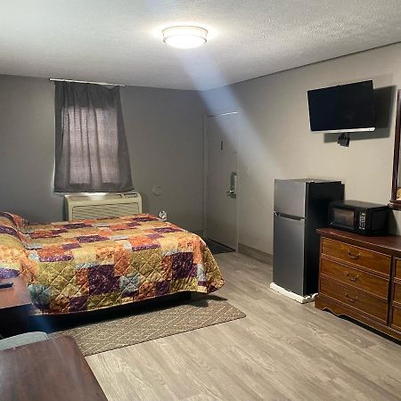 Hoosier Travel Lodge Джеферсънвил Екстериор снимка